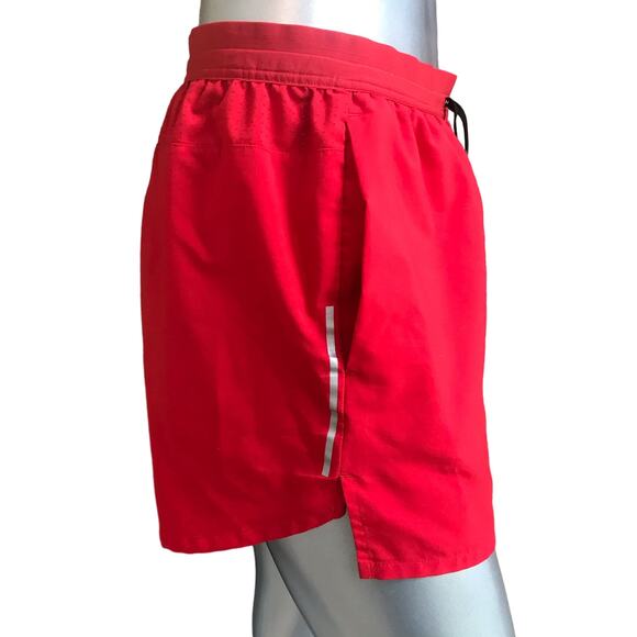 Nike Running Red Shorts Zipped Pocket Women’s Size Medium - Picture 2 of 6